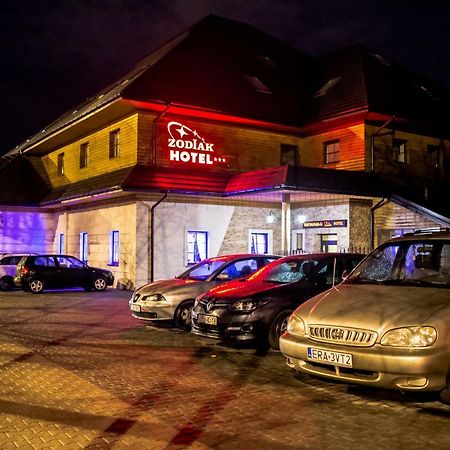 Hotel Zodiak Radomsko Ngoại thất bức ảnh