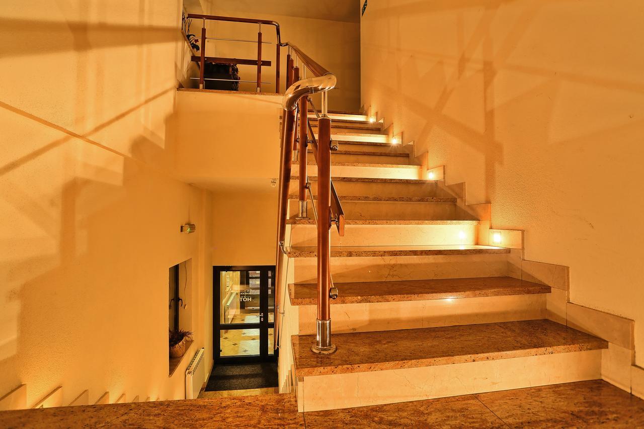 Hotel Zodiak Radomsko Ngoại thất bức ảnh