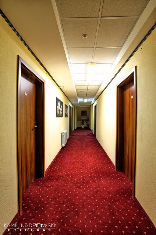 Hotel Zodiak Radomsko Ngoại thất bức ảnh