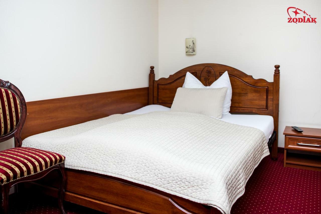 Hotel Zodiak Radomsko Ngoại thất bức ảnh