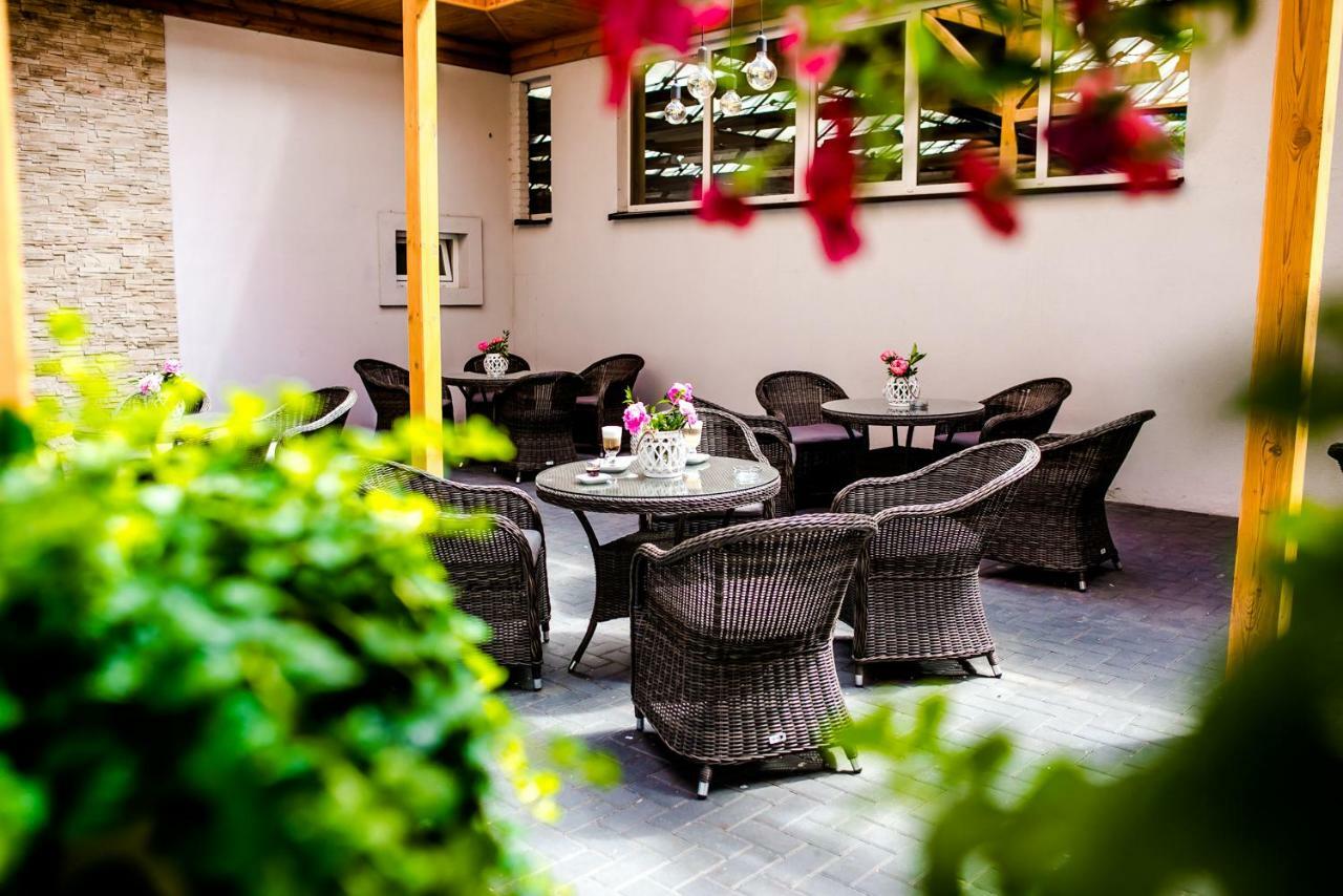 Hotel Zodiak Radomsko Ngoại thất bức ảnh