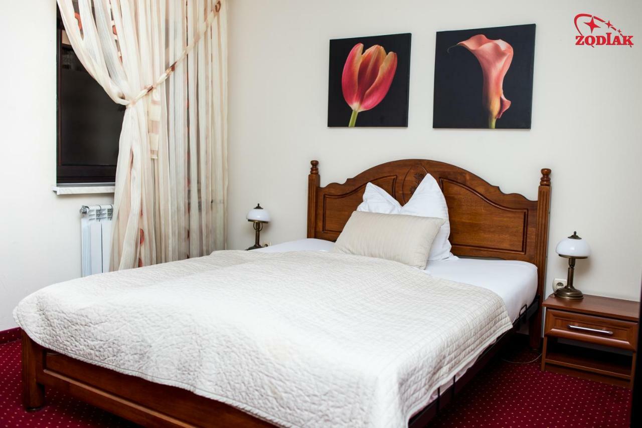 Hotel Zodiak Radomsko Ngoại thất bức ảnh