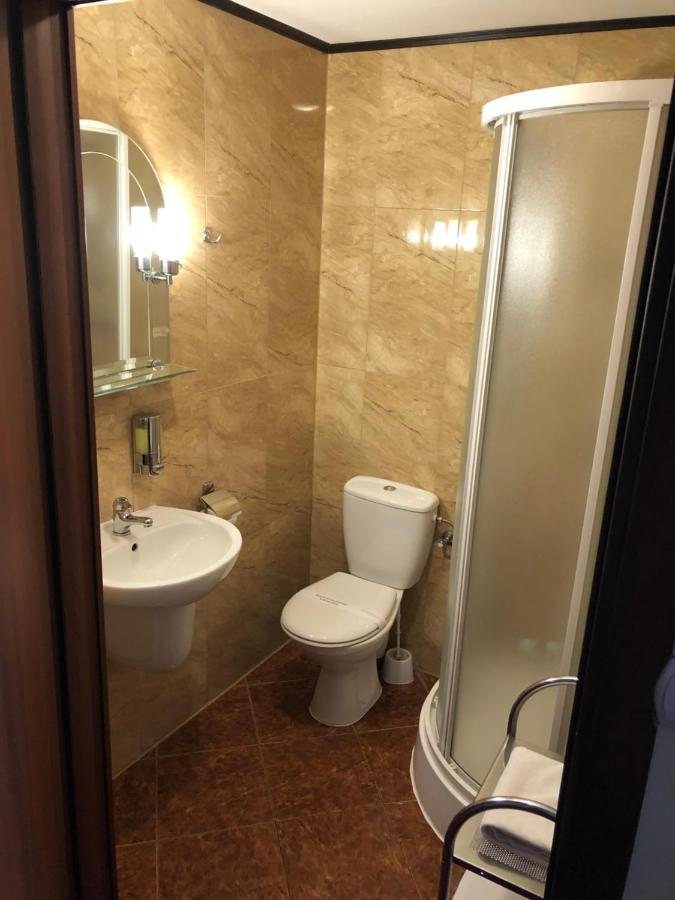 Hotel Zodiak Radomsko Ngoại thất bức ảnh